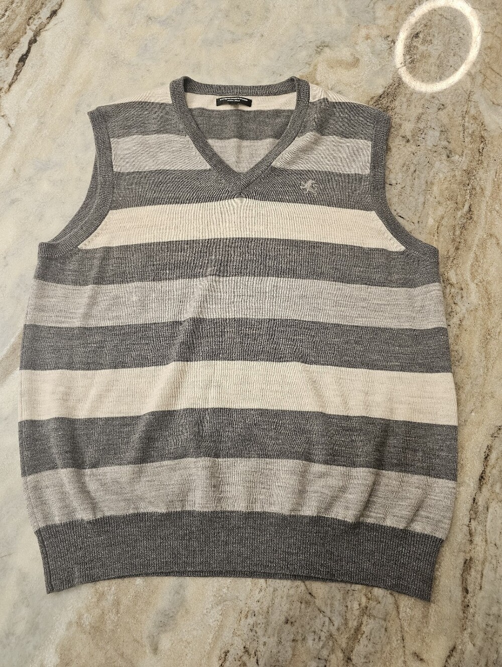 Express Design Studio 100% Merino Wool Sweater Vest Men's XL Gray Striped V-Neck